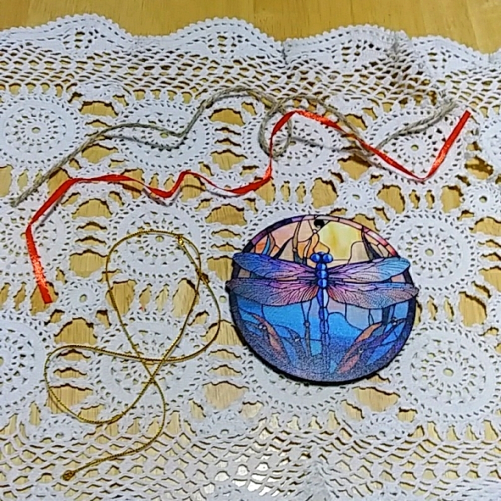 Dragonfly Christmas Ornament with 3 different hang strings